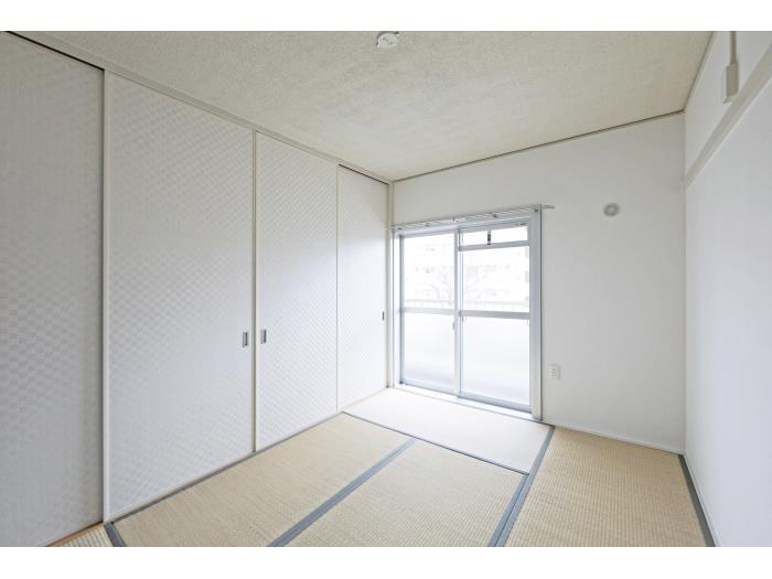 ＵＲ金剛団地　21号棟  ベッドルーム