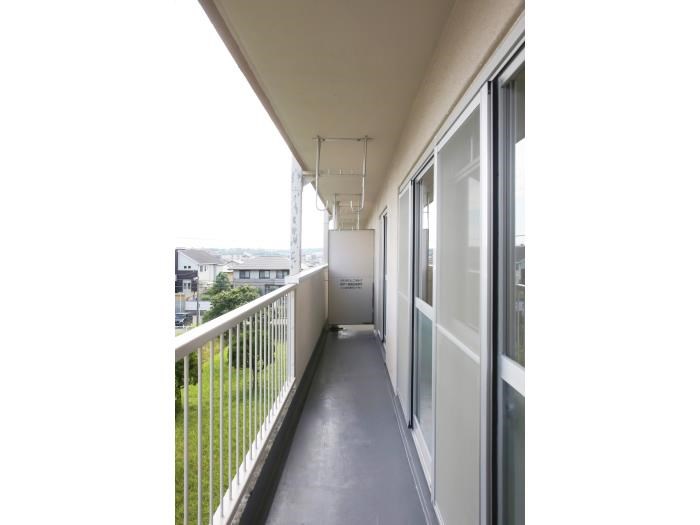 ＵＲ金剛団地　134号棟 ベランダ