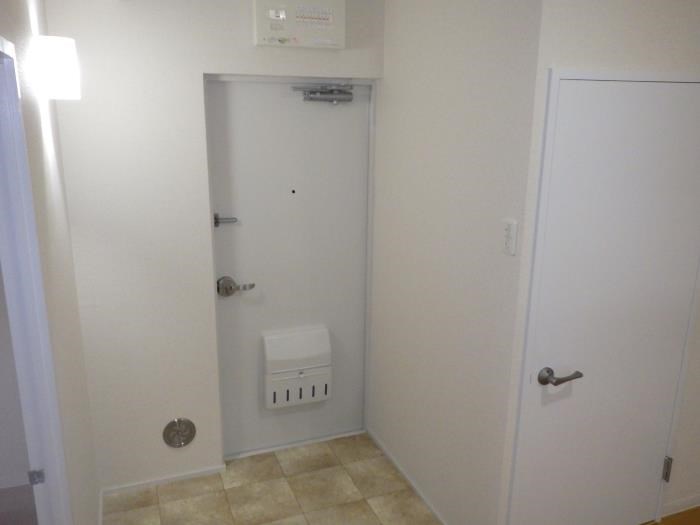 UR光明池駅前5号棟 玄関