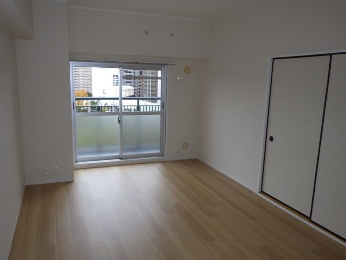 UR光明池駅前5号棟 リビング