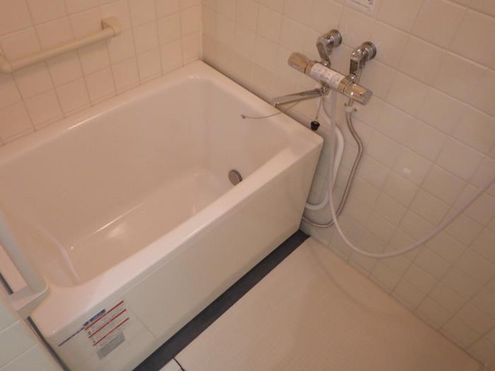 UR光明池駅前5号棟 風呂画像