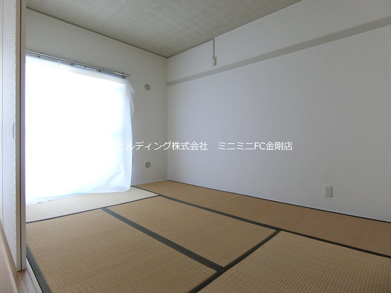 ＵＲ金剛団地　132号棟 ベッドルーム
