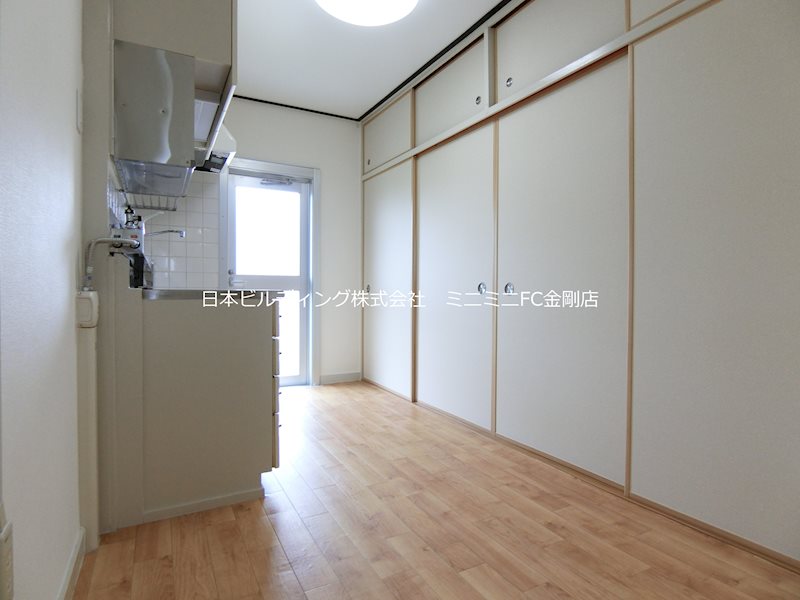 ＵＲ金剛団地　332号棟 リビング