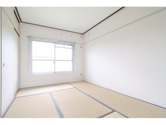 ＵＲ金剛団地　332号棟 ベッドルーム