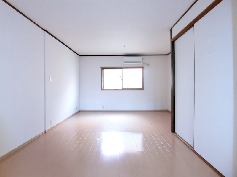 薮内ハイツ ベッドルーム