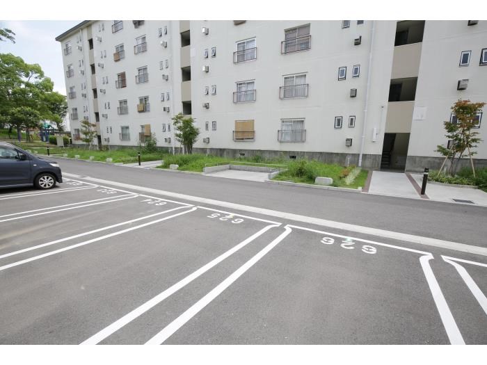 ＵＲ金剛団地　340号棟 その他外観1