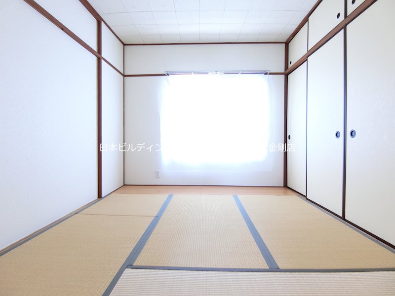 ＵＲ金剛団地　316号棟 ベッドルーム