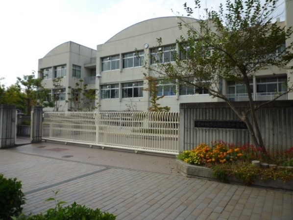 ＵＲ小金台団地3号棟 周辺画像2