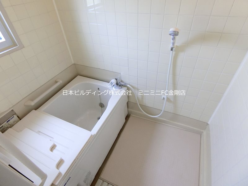ＵＲ金剛団地　44号棟 風呂画像