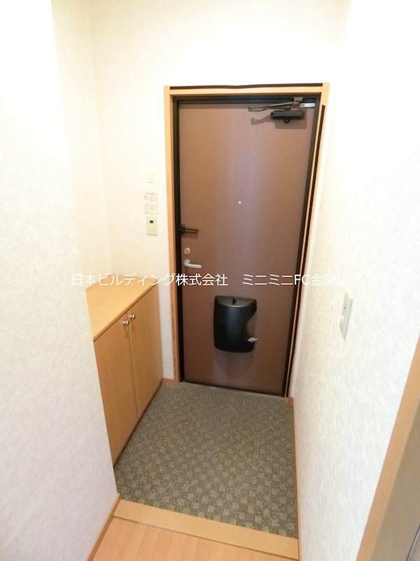 サンステート自由丘 玄関