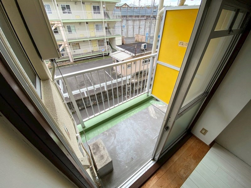 ビレッジハウス加賀田　1号棟  ベランダ
