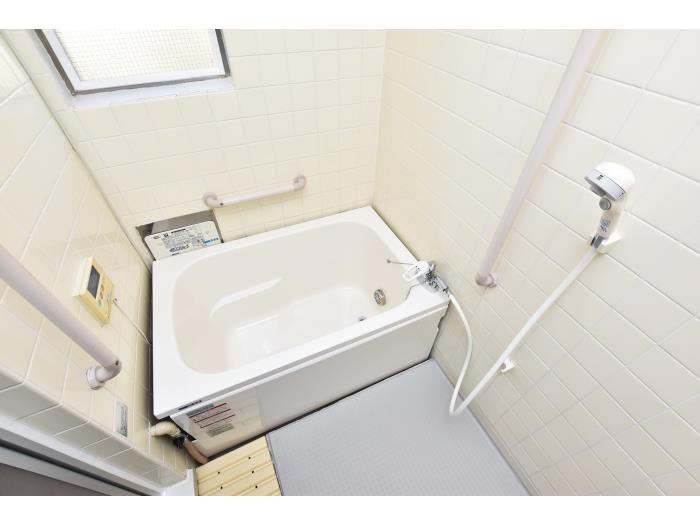 UR泉北茶山台二丁団地2棟 風呂画像