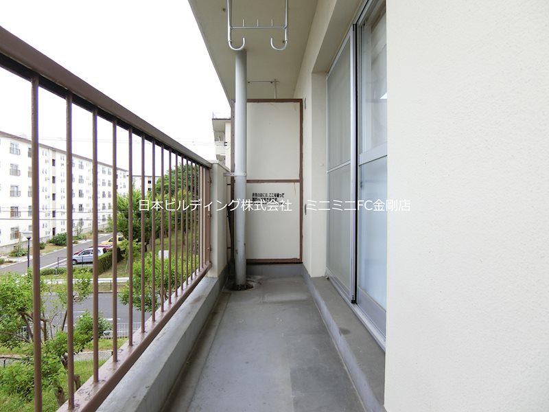 ＵＲ金剛団地　308号棟 ベランダ