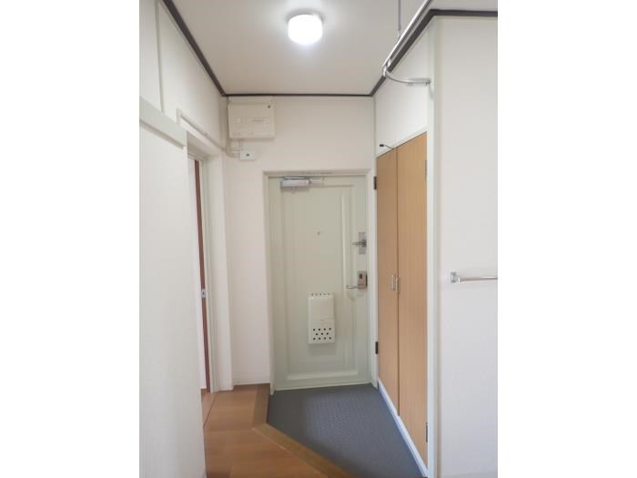 UR泉北桃山台一丁団地21棟 玄関