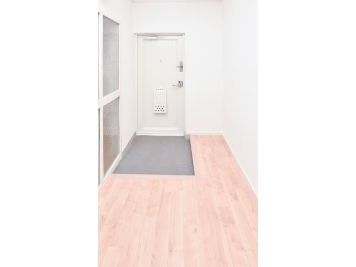 UR泉北茶山台二丁団地14棟   玄関