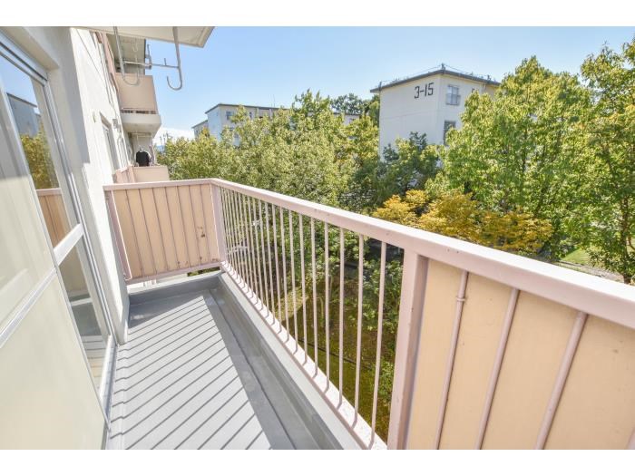 UR泉北茶山台二丁団地14棟   ベランダ