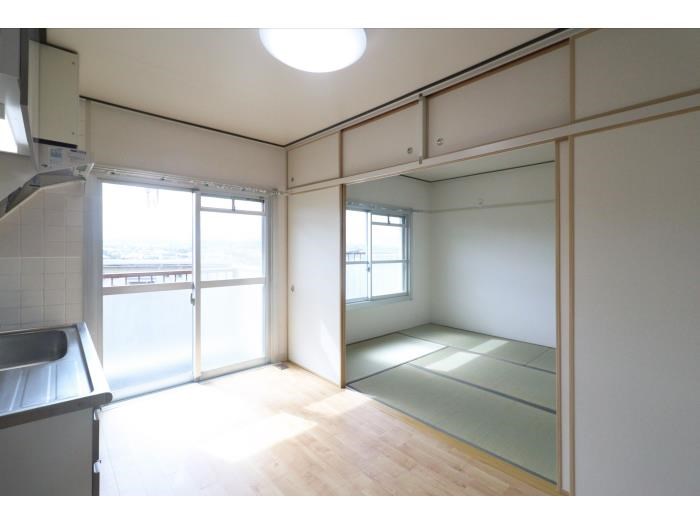 UR泉北茶山台二丁団地3棟 リビング