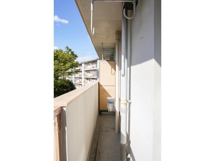 UR泉北茶山台二丁団地30棟 ベランダ