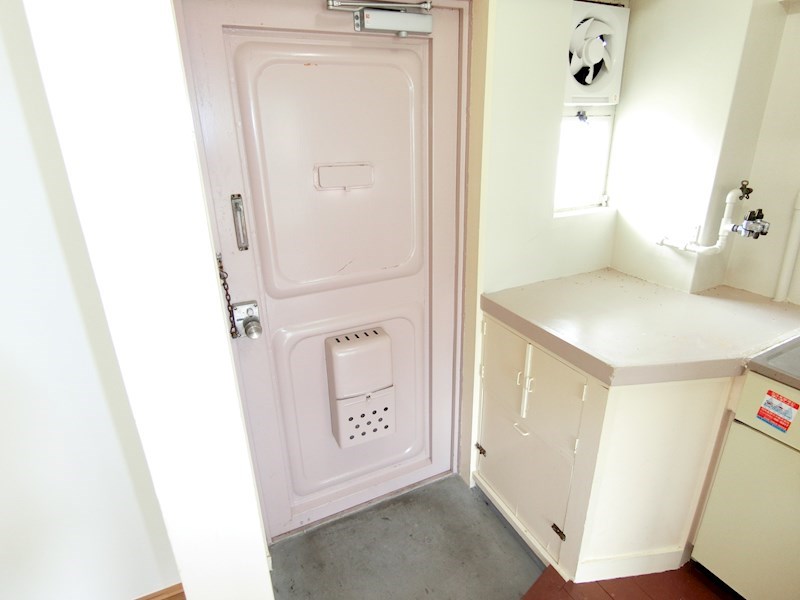 ビレッジハウス木戸　6号棟 玄関