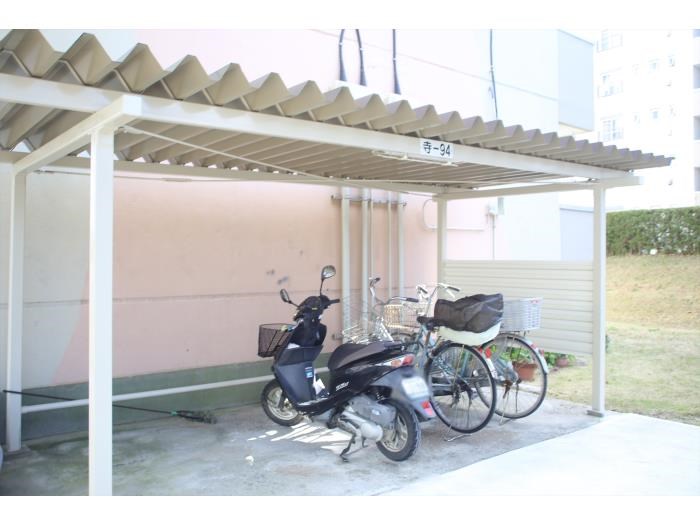 ＵＲ金剛団地　331号棟 その他外観3