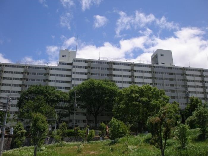 UR泉北茶山台二丁団地1棟  外観