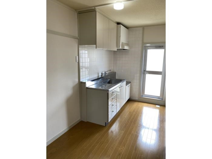 UR泉北茶山台二丁団地18棟 リビング