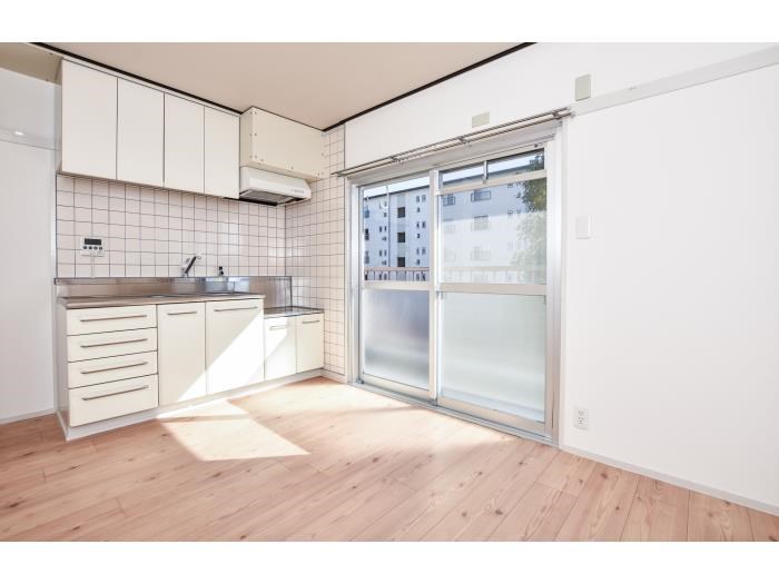 ＵＲ金剛団地　2号棟 リビング