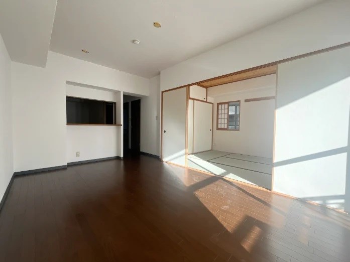 ロジェ長野　5棟 リビング