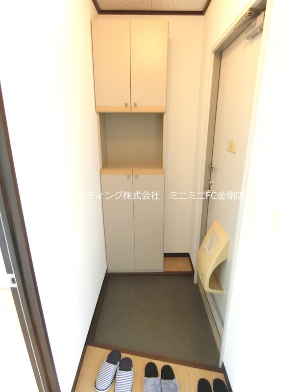 ハイツオカダ 玄関