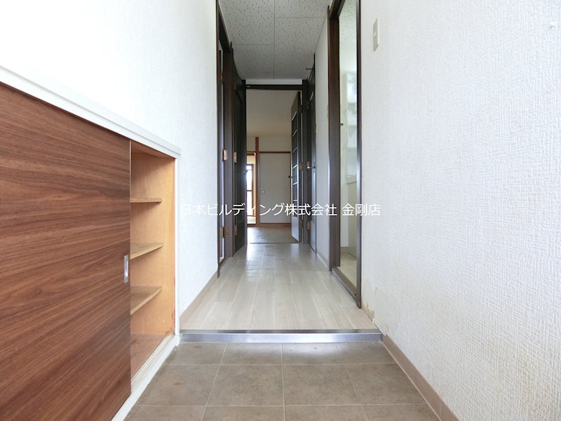 グランドハイツ杉田Ⅱ 玄関