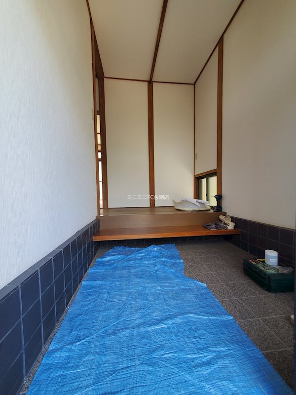 緑ヶ丘南町貸家 玄関