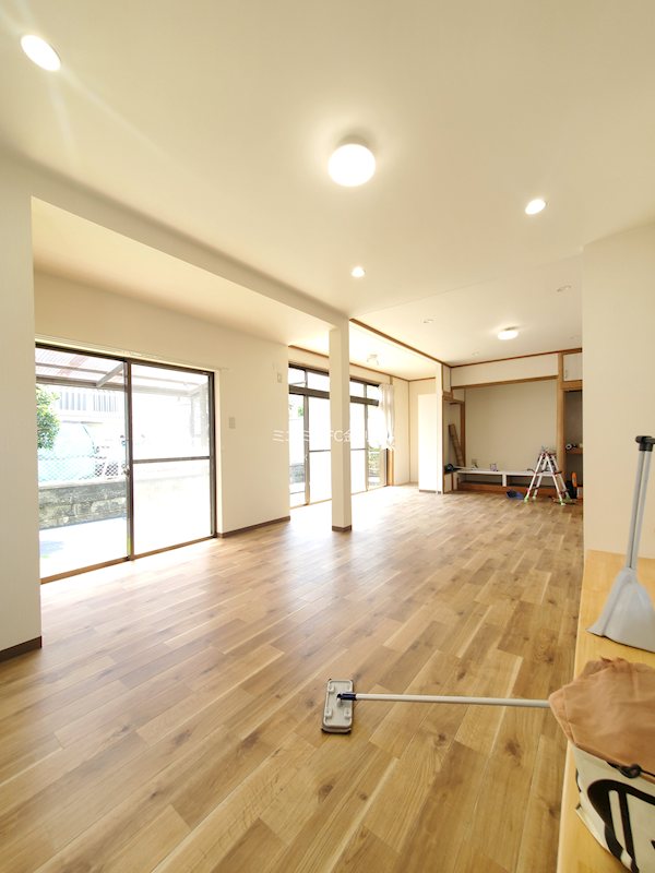 緑ヶ丘南町貸家 リビング