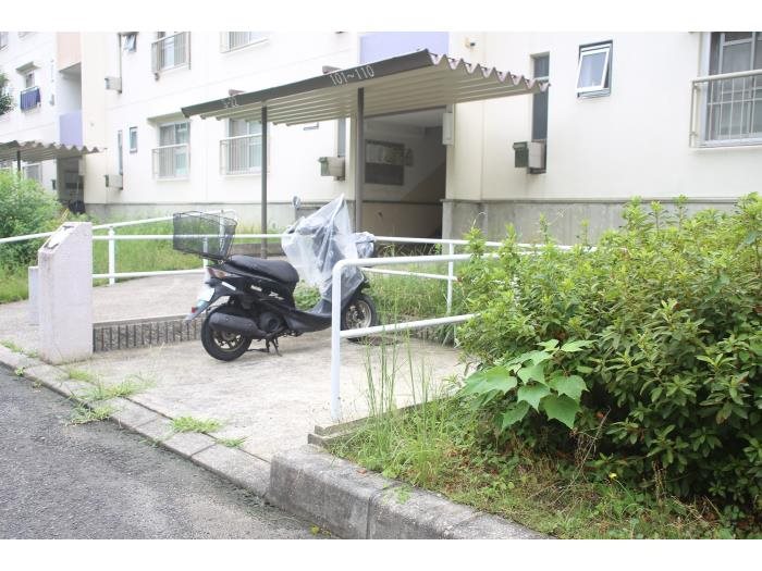 UR泉北竹城台二丁団地17棟 その他外観2