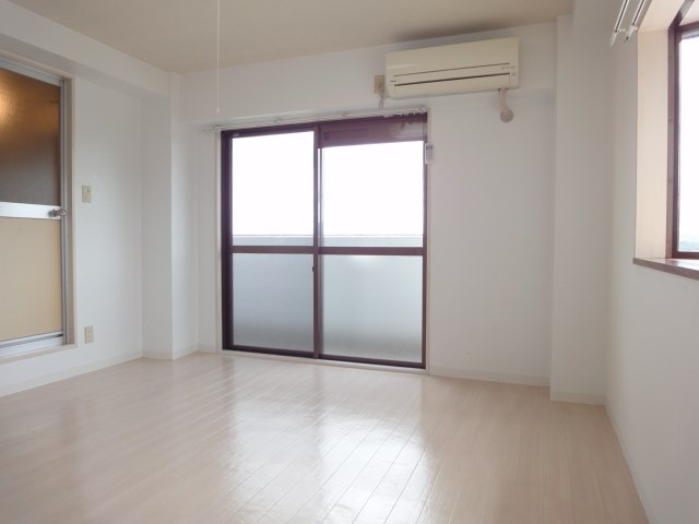 スカイ南花台 ベッドルーム