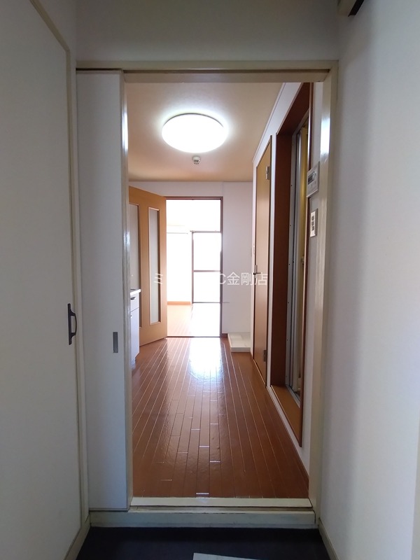 レディース金剛 玄関