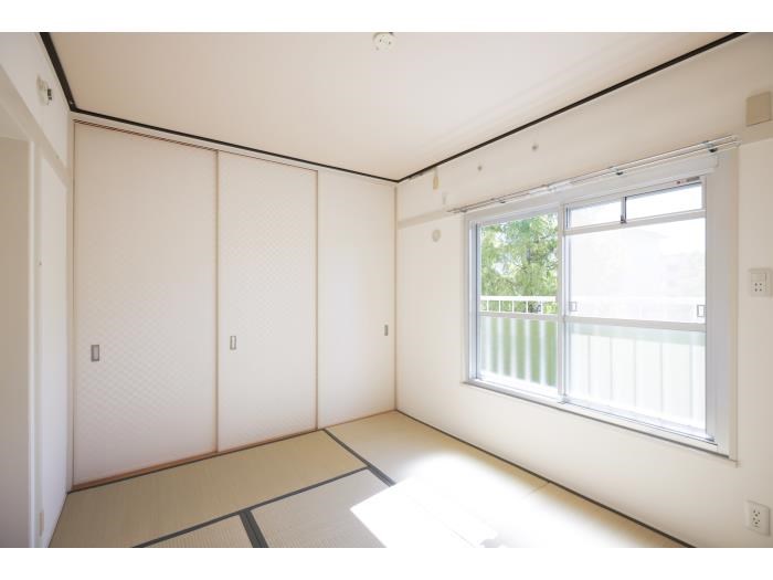 ＵＲ金剛団地　5号棟  ベッドルーム