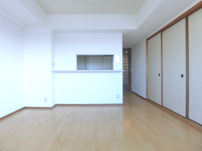 エステム堺・萩原天神 リビング