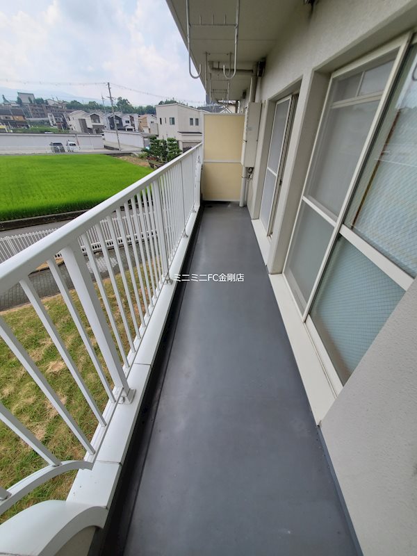 エスポワール岩湧 ベランダ