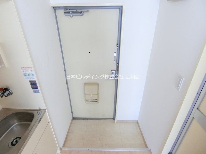 ユニコーン82西野 玄関