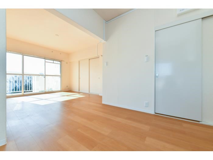 UR泉北城山台二丁団地1号棟 リビング