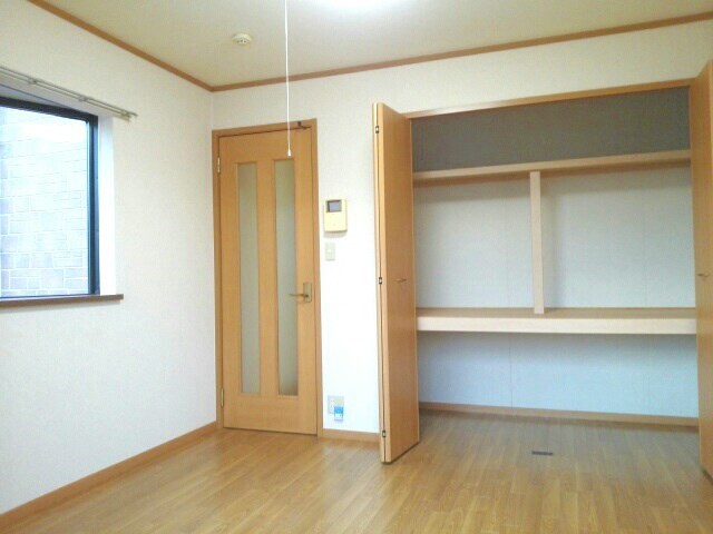 ヴィラナカヤマ その他4