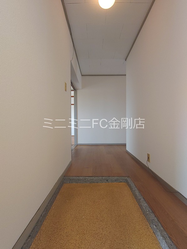 槇塚台Ｃ住宅1号棟  玄関