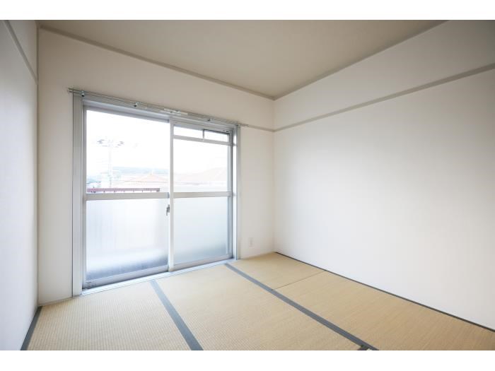 ＵＲ金剛団地　205号棟 ベッドルーム
