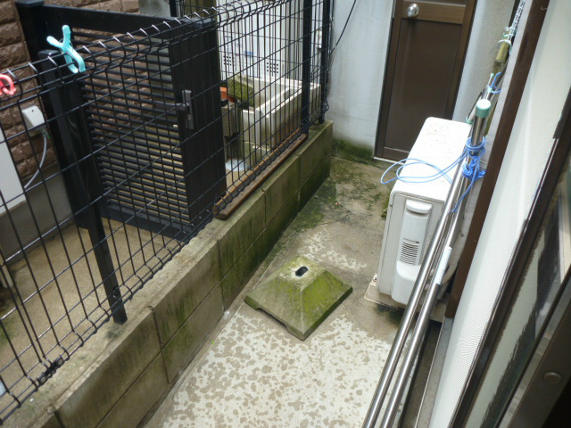 五月町貸家　 ベランダ