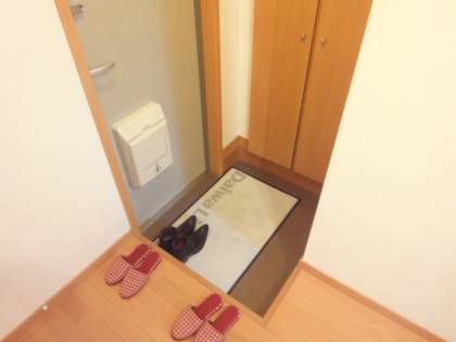 リビングタウン狭山池　D棟 玄関