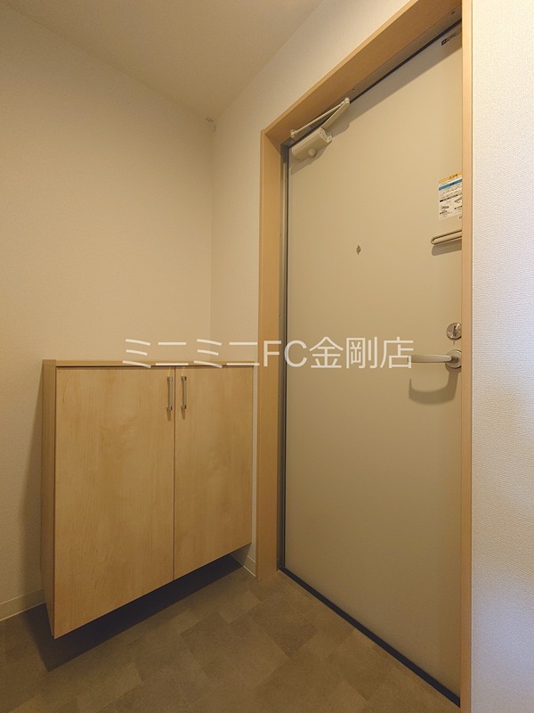 F+style 狭山・池尻中1号館 玄関