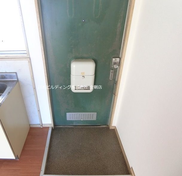 森本ハイツ 玄関