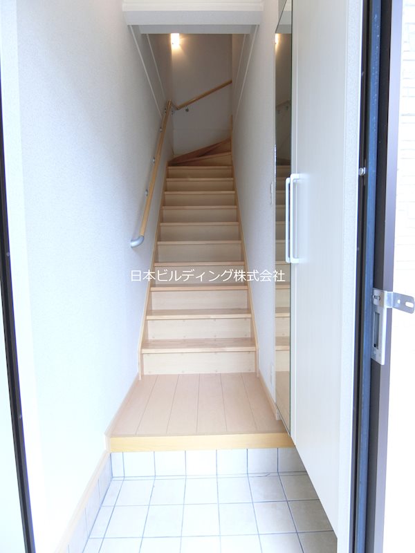 クレメント 玄関
