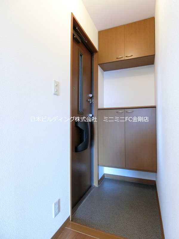 ウィルモア狭山　B棟 玄関