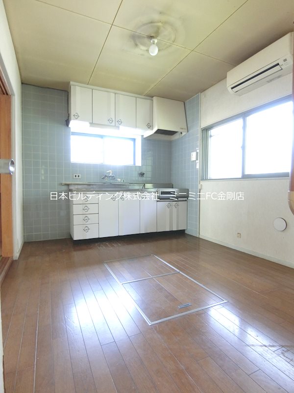 緑ヶ丘北町戸建  リビング